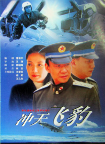 威尔·史密斯带儿子贾登·史密斯一齐亮相，在活动期间，威尔·史密斯兴奋与影迷自拍合影，儿子贾登·史密斯手戴多枚戒指略显成熟味道。